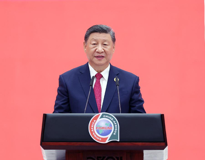 習(xí)近平和彭麗媛為出席中非合作論壇北京峰會的國際貴賓舉行歡迎宴會